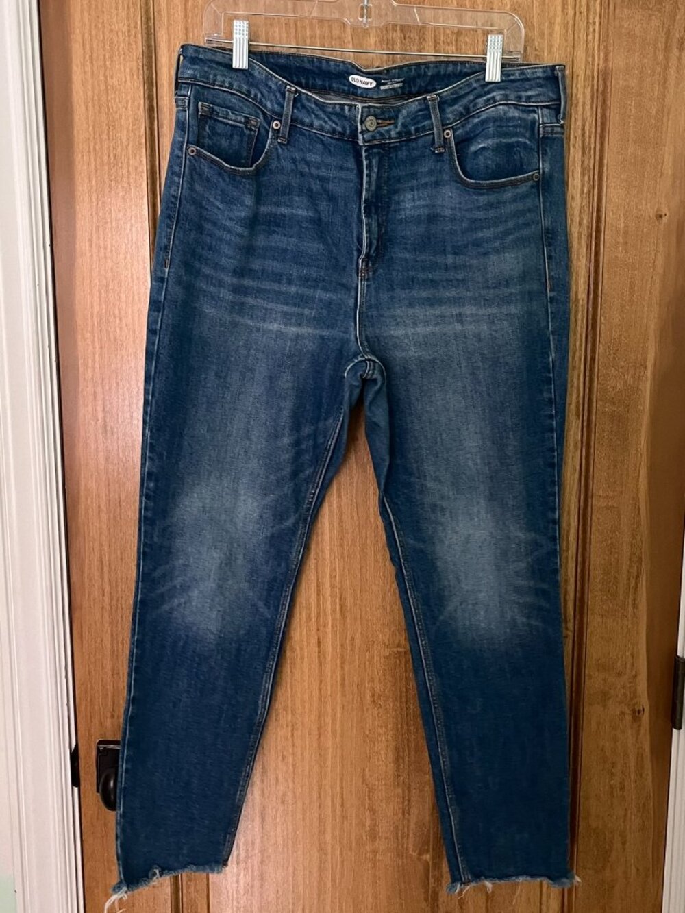 Old Navy | Power Slim Straight Jeans | Size 14 Raw Hem Medium Wash